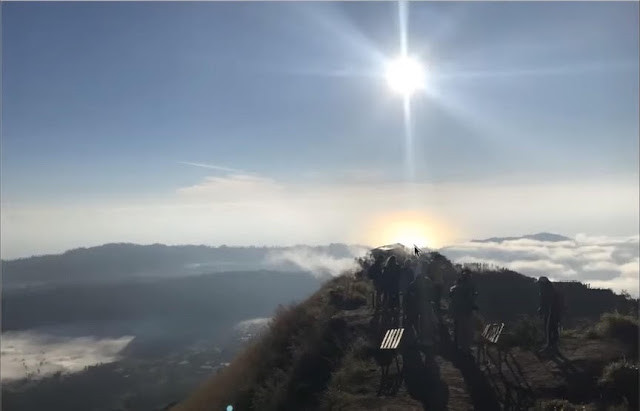 胡安•奥萨文:我们要把美国带回天堂,上帝的孩子是不卖的(第一部分)|Kat