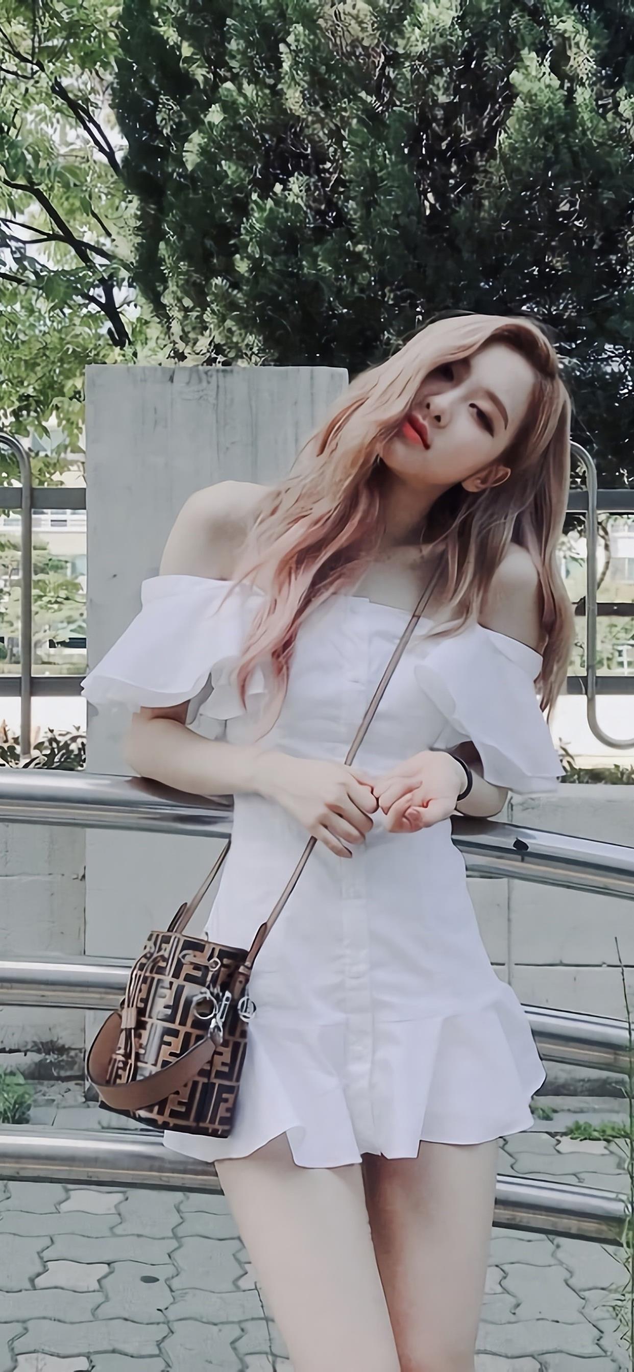 朴彩英rose手机壁纸 9p 新桌布网 朴彩英rose手机壁纸 9p 新桌布网