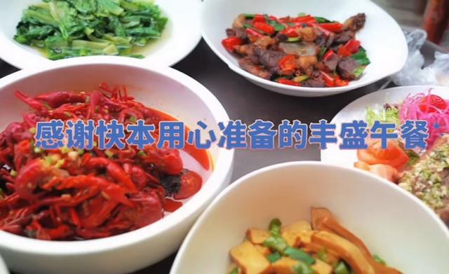 一句“穷哈”被嘲三年,古力娜扎终于释怀了,自嘲是最佳solo歌手-幽兰花香 一句“穷哈”被嘲三年,古力娜扎终于释怀了,自嘲是最佳solo歌手-幽兰花香