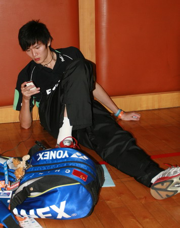 5L2sXT.jpg