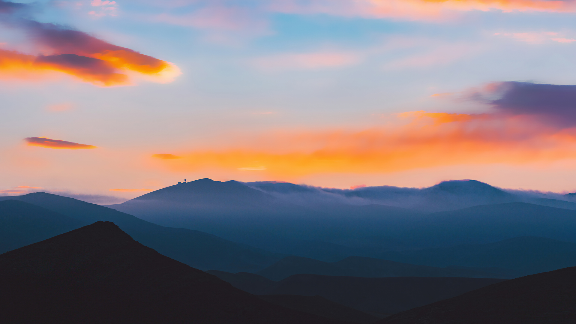 日出群山唯美景色图片5k风景壁纸 新桌布网
