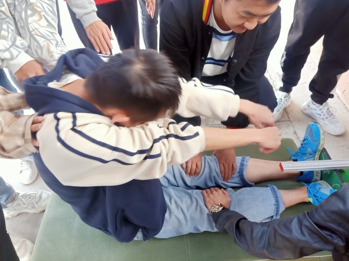 oEywdI.jpg